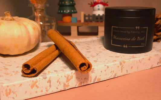 Bougie parfumée "Mocaccino de Noël" 80gr